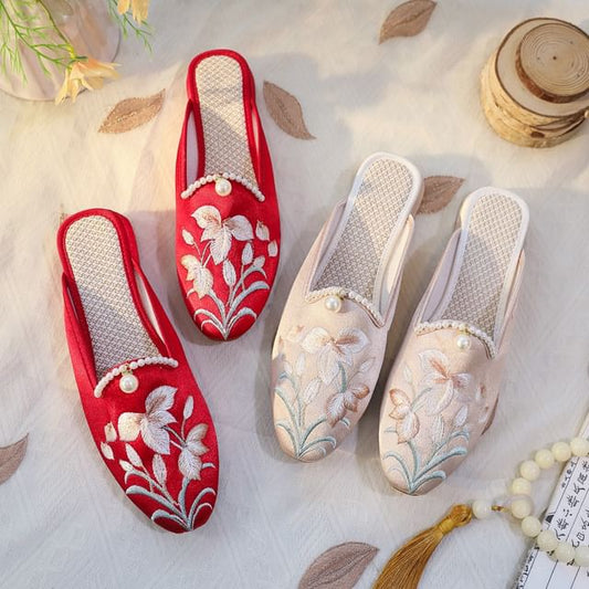 Floral Embroidered Faux Pearl Mules