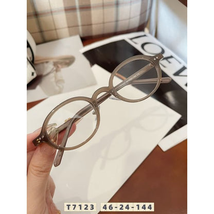 Oval Frame Glasses