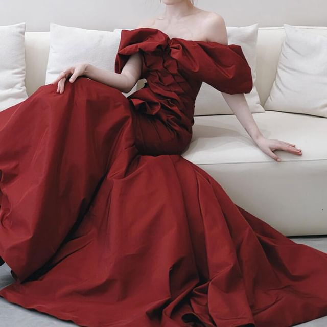 Puff-Sleeve Off-Shoulder Plain Bow Accent Ruched Trained Trumpet Evening Gown