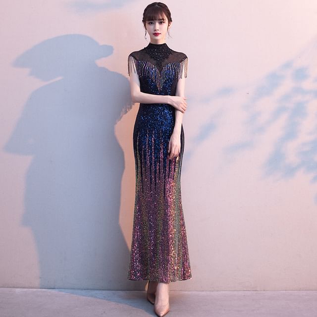 Short-Sleeve Evening Mermaid Neck Gown Sequined High Fringe