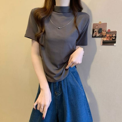 Short-Sleeve Mock Neck Plain Ruched Knit Top