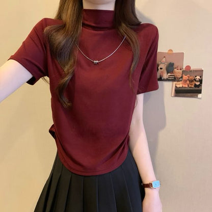 Short-Sleeve Mock Neck Plain Ruched Knit Top