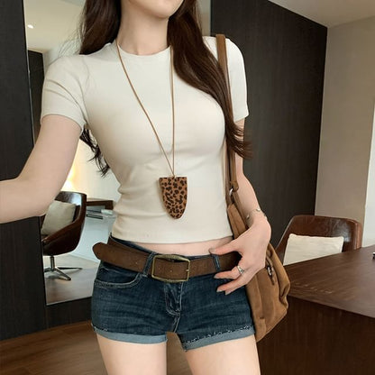 Short-Sleeve Round Neck Plain Slim Fit Tee