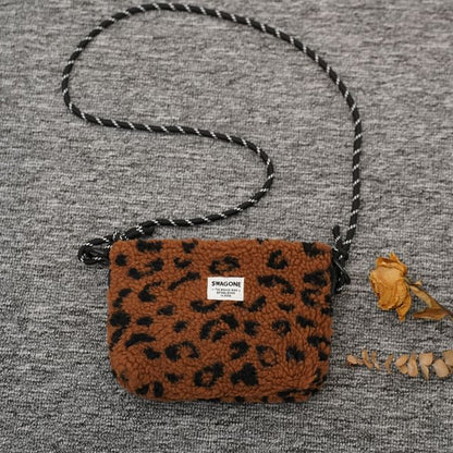 Bag Applique Fleece Crossbody