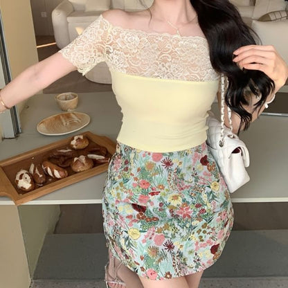 Short-Sleeve Off-Shoulder Plain Lace Trim Tee / High Rise Floral Mini Pencil Skirt