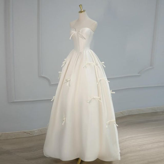 Accent A-Line Gown Strapless Evening Ribbon Plain