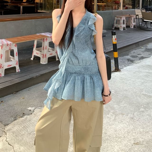 Halter Patterned Print Ruffle Top / High Waist Plain Wide Leg Cargo Pants