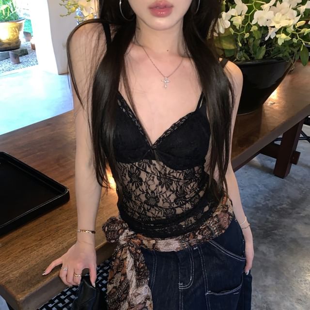 V-Neck Plain Bow Lace Camisole Top