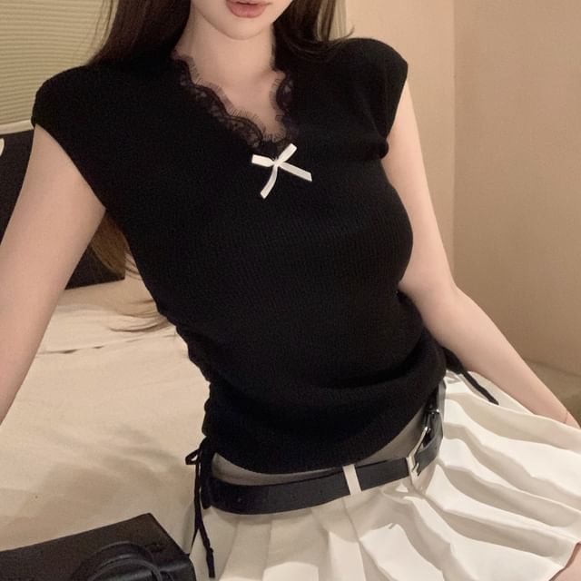 Cap Sleeve V-Neck Plain Bow Lace Trim Knit Top