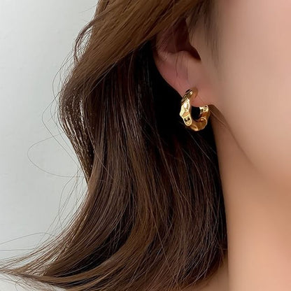 Irregular Huggie Earring
