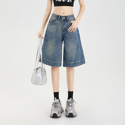 Mid Rise Washed Wide Leg Jorts