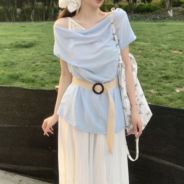 Short-Sleeve One-Shoulder Plain Tee