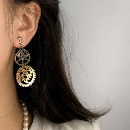 Gear Alloy Dangle Earring / Ear Cuff (Various Designs)
