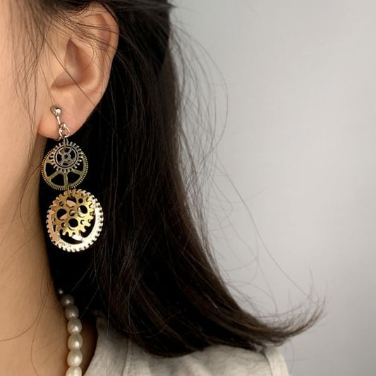 Gear Alloy Dangle Earring / Ear Cuff (Various Designs)