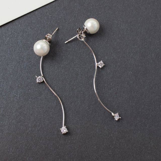 Faux Pearl Rhinestone Alloy Dangle Earring / Ear Cuff (Various Designs)