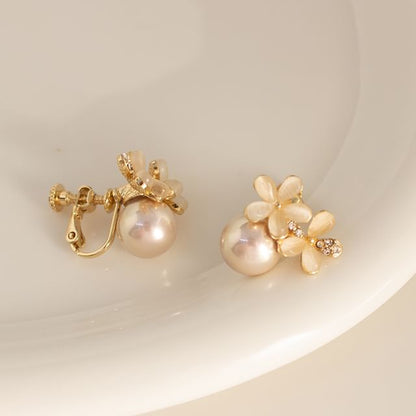 Floral Faux Cat Eye Stone Faux Pearl Alloy Stud Earring / Ear Cuff (Various Designs)