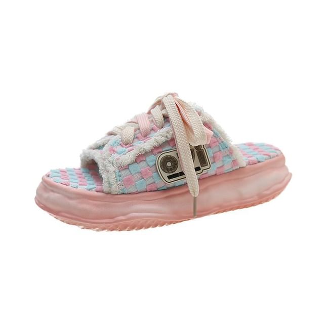 Checkerboard Sandals Sneakers Lace-Up Frayed Platform