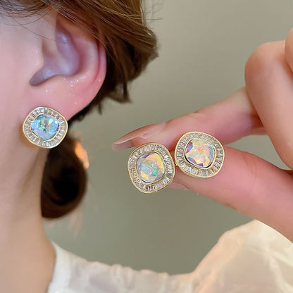 Rhinestone Alloy Stud Earring