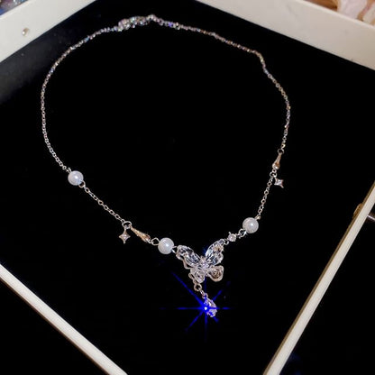 Pendant Faux Pearl Alloy Choker (Various Designs)