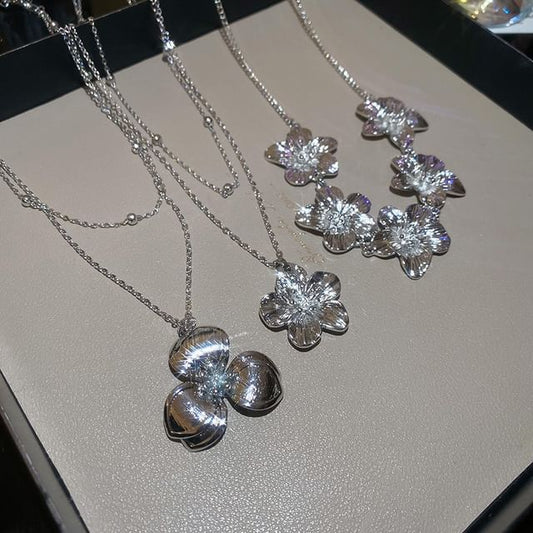 (Various Designs) Alloy Choker Floral