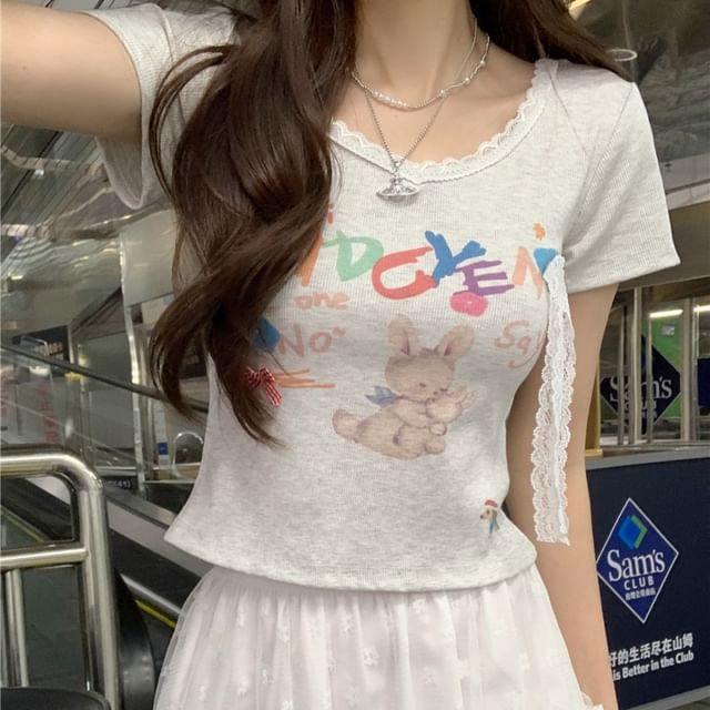 Short-Sleeve Crewneck Rabbit Print Crop Tee