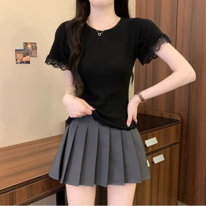 Short-Sleeve Crewneck Lace Trim Plain Tee