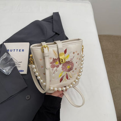 Floral Embroidered Faux Pearl Strap Bucket Bag