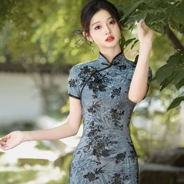 Short-Sleeve Floral Print Maxi Sheath Qipao Dress