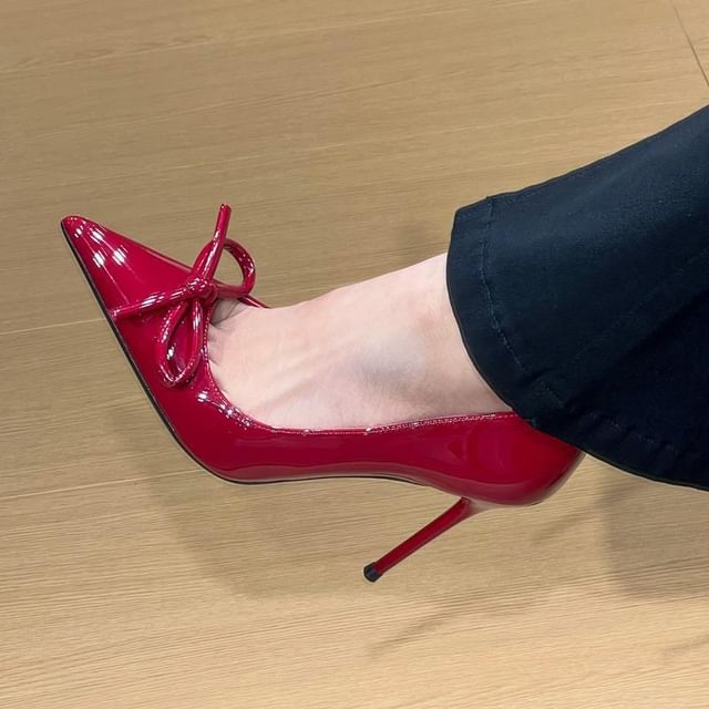 Pointed Toe Bow Patent Leather Stiletto Pumps
