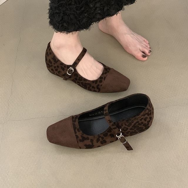 Square Cap Toe Hidden Wedge Mary Jane Pumps