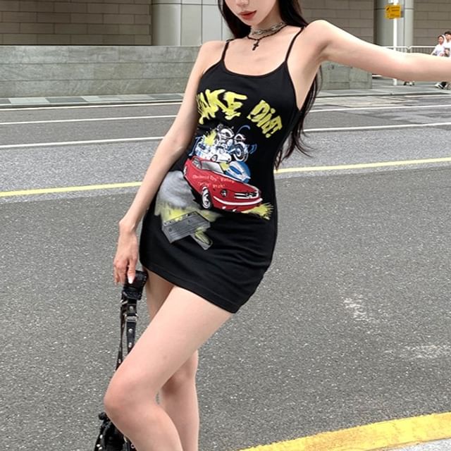 Short-Sleeve Round Neck Graphic Print Tee / Spaghetti Strap Mini Bodycon Dress