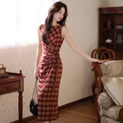 Sleeveless Plaid Maxi Sheath Dress / Plain Crop Cardigan / Set