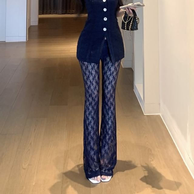 Plain Button Slim Fit Camisole Top / Floral Lace Bootcut Pants