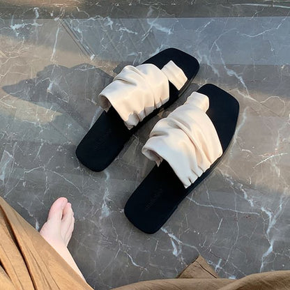 Square Toe Ruched Faux Leather Toe Loop Slide Sandals