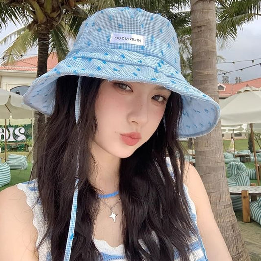 Lettering Applique Plaid Bucket Hat