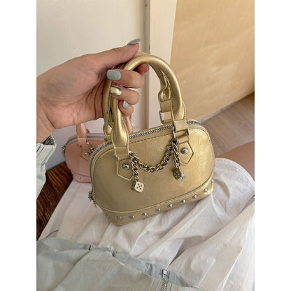 Sac bandoulière en similicuir clouté