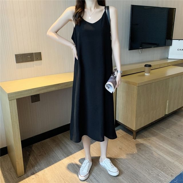 Spaghetti Strap V-Neck Plain Midi Shift Dress