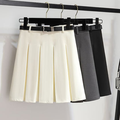High-Rise Solid Mini Pleated Skirt