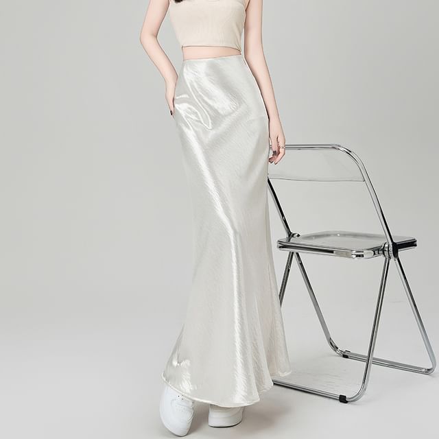 High-Rise Satin Solid Long Mermaid Skirt