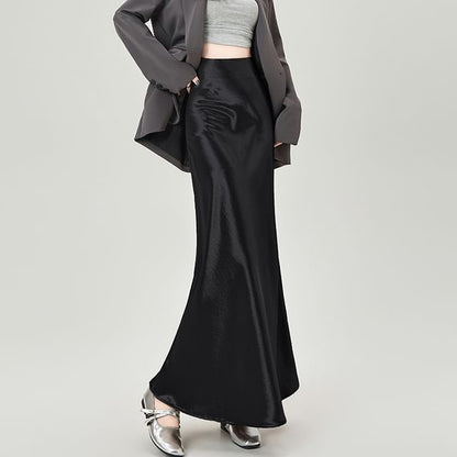 High-Rise Satin Solid Long Mermaid Skirt