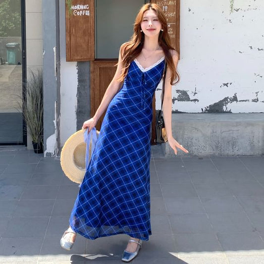 Plaid V-Neck Spaghetti Strap A-Line Maxi Dress