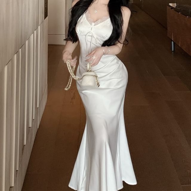 V-Neck Lace Panel Satin Mermaid Maxi Dress