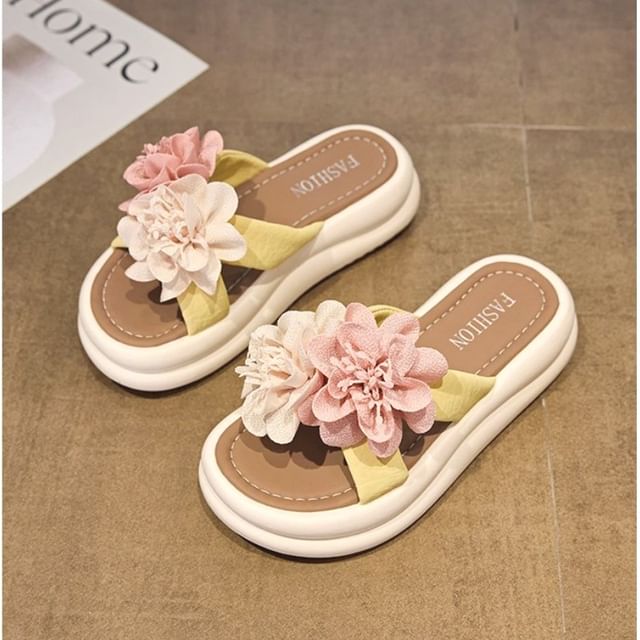 Platform Floral Slide Sandals