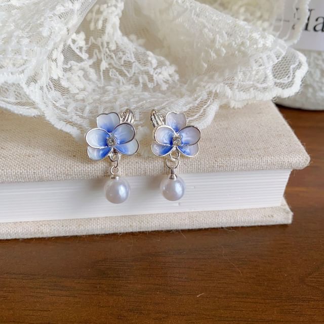 / Pearl Flower Clip Drop Faux On Earring