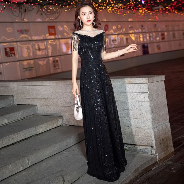 Short-Sleeve Sequin Fringed Trim Rhinestone A-Line Evening Gown