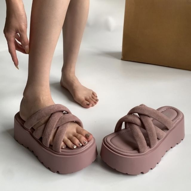 Platform Strappy Slide Sandals