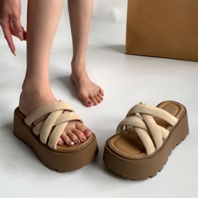 Platform Strappy Slide Sandals
