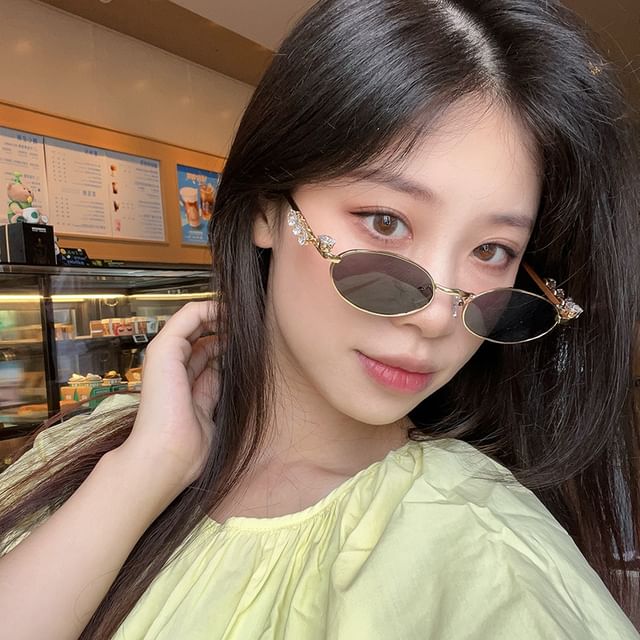 Oval Rhinestone Glasses / Sunglasses