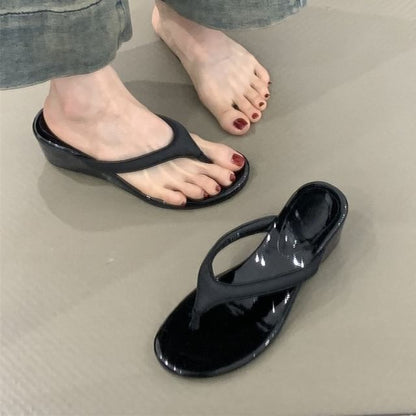 Flip-Flops Wedge Heel