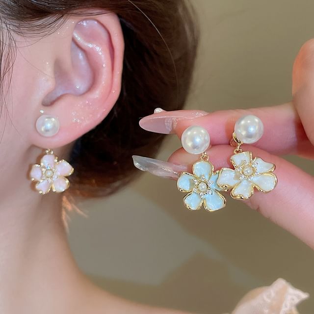 Faux Pearl Floral Drop Earring